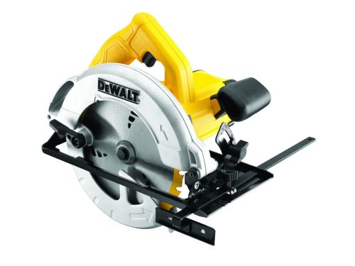 DeWALT Kotoučová pila s hloubkou řezu 65 mm DWE560