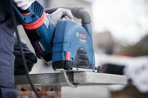 BOSCH Diamantový dělicí kotouč Best for Concrete 150 x 22,23 x 2,4 x 12 mm 2608602653